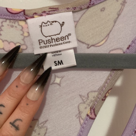 Pusheen Tank Top - Picture 3 of 3